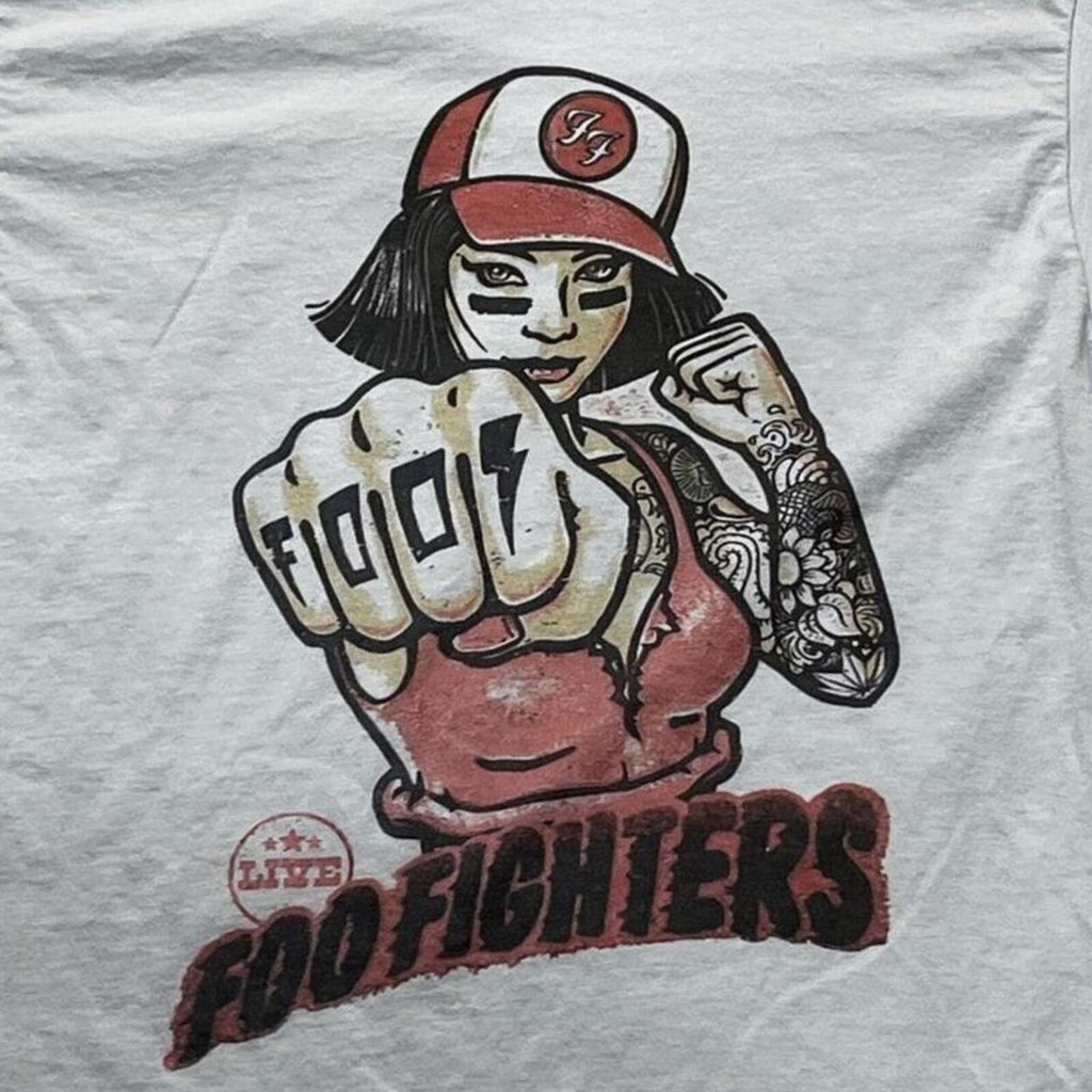 Foo Fighters Preowned Medium T-shirt