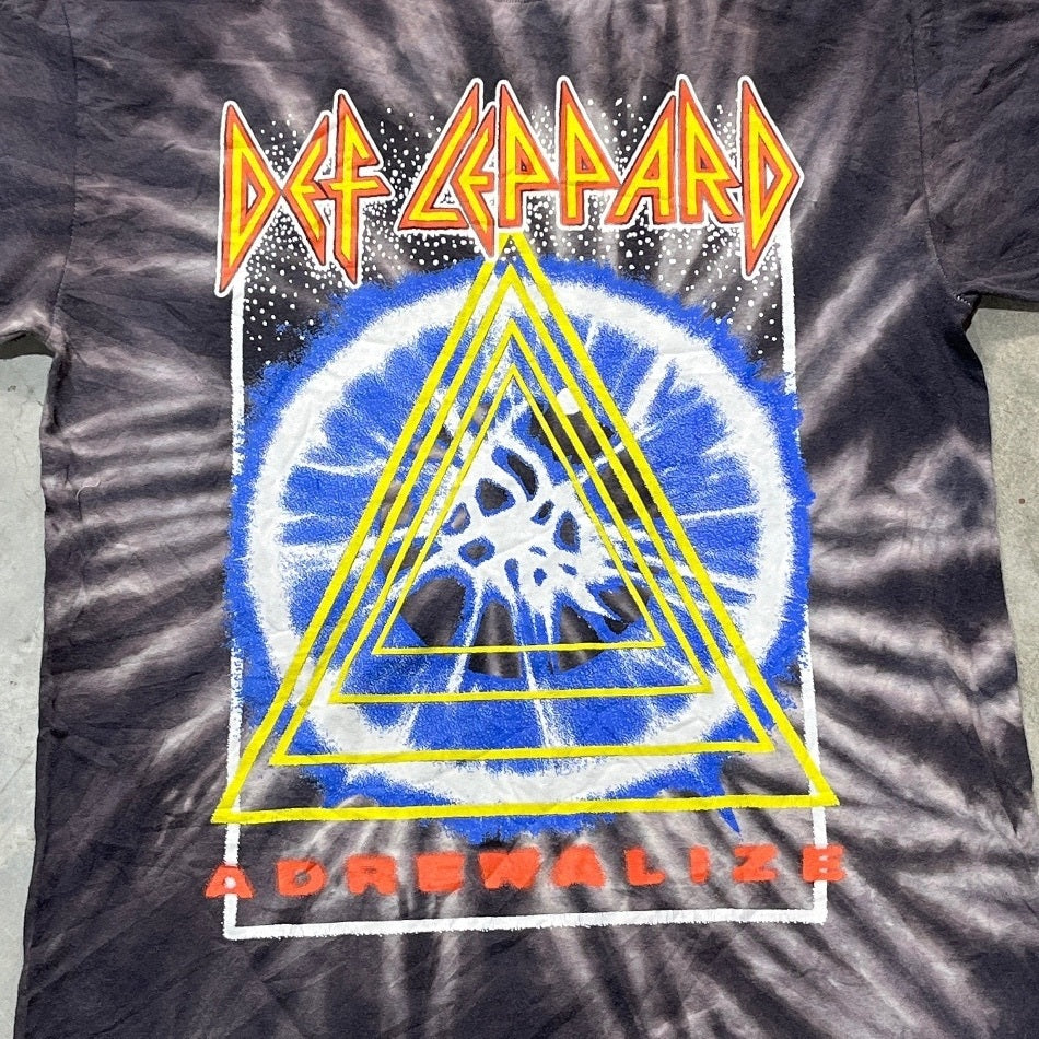 Def Leppard Preowned Medium Tie Dye T-shirt