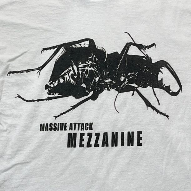 Massive Attack Preowned Medium T-shirt
