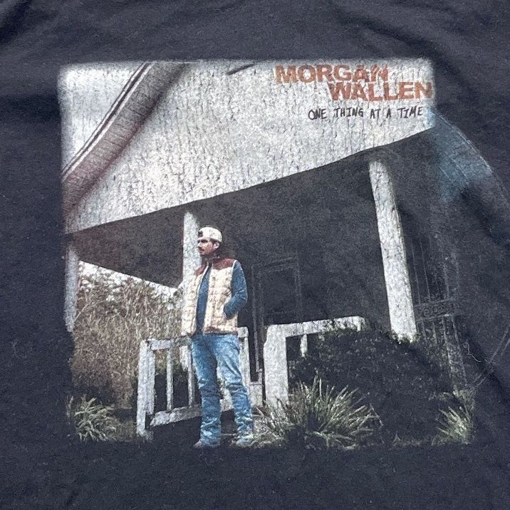 Morgan Wallen Preowned Medium T-shirt