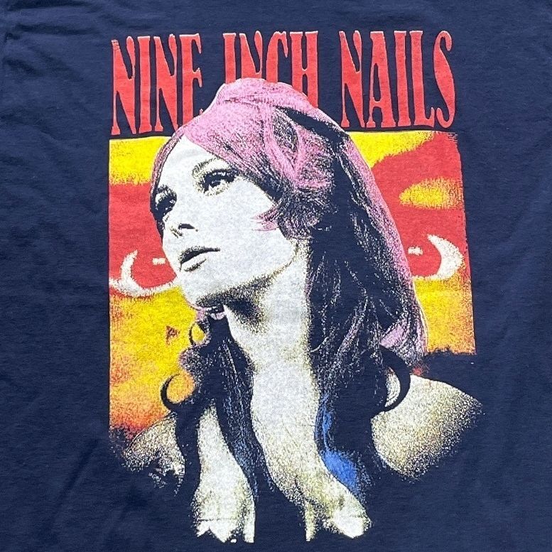 Nine Inch House Preowned Medium T-shirt