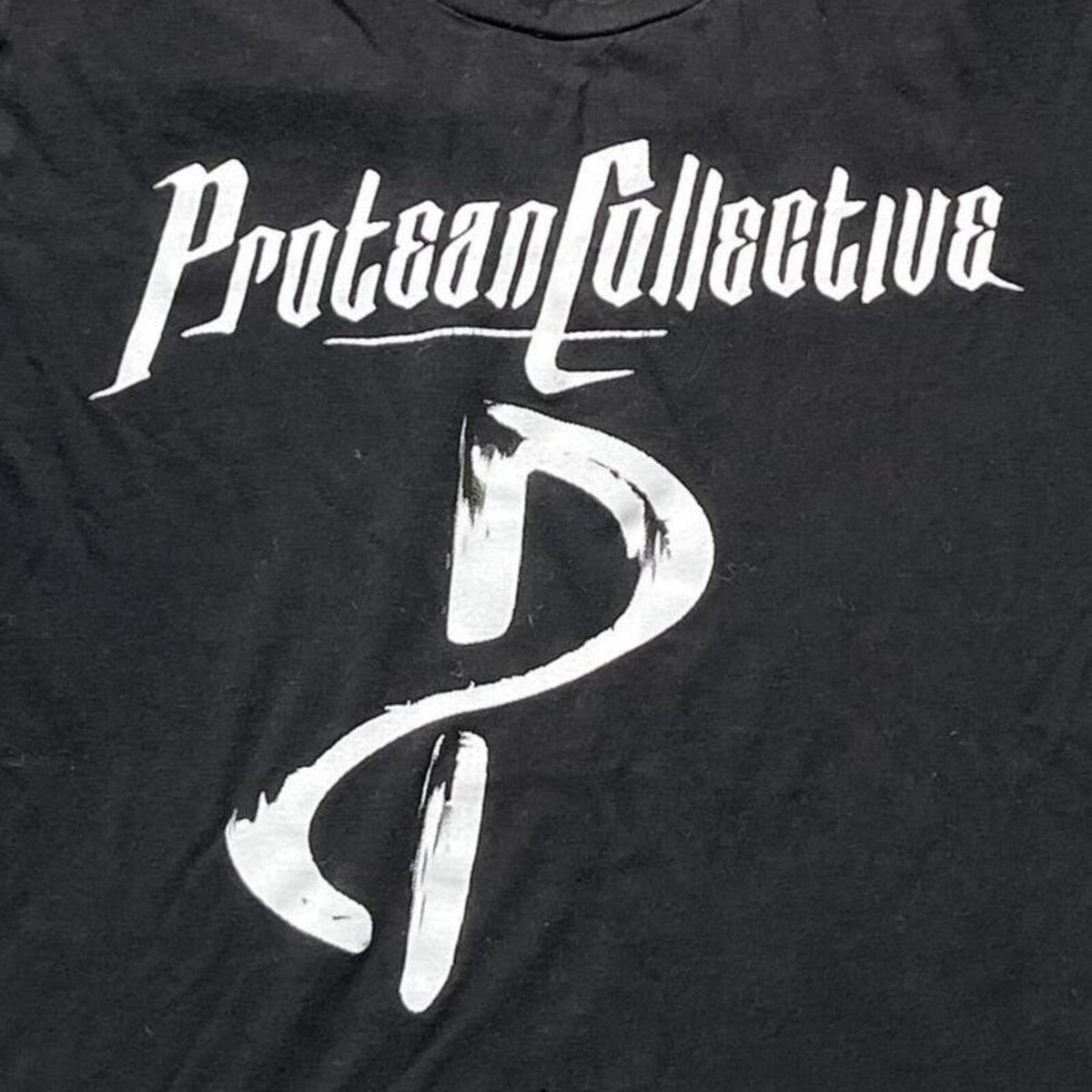 Protean Collective Preowned Medium T-shirt