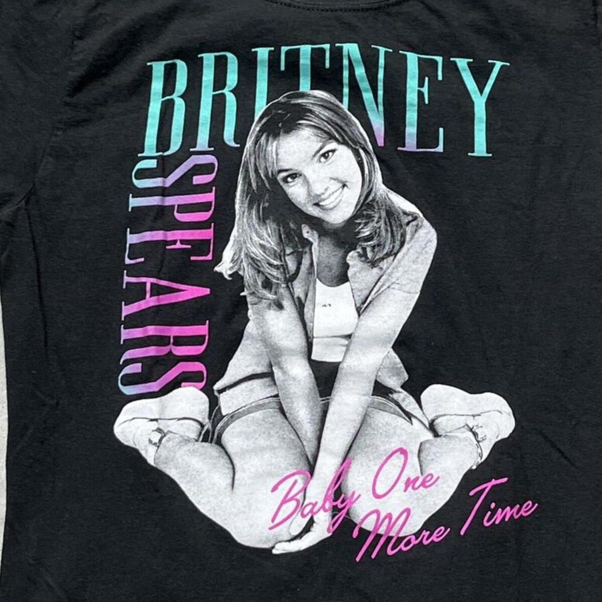 Britney Spears Preowned Small T-shirt