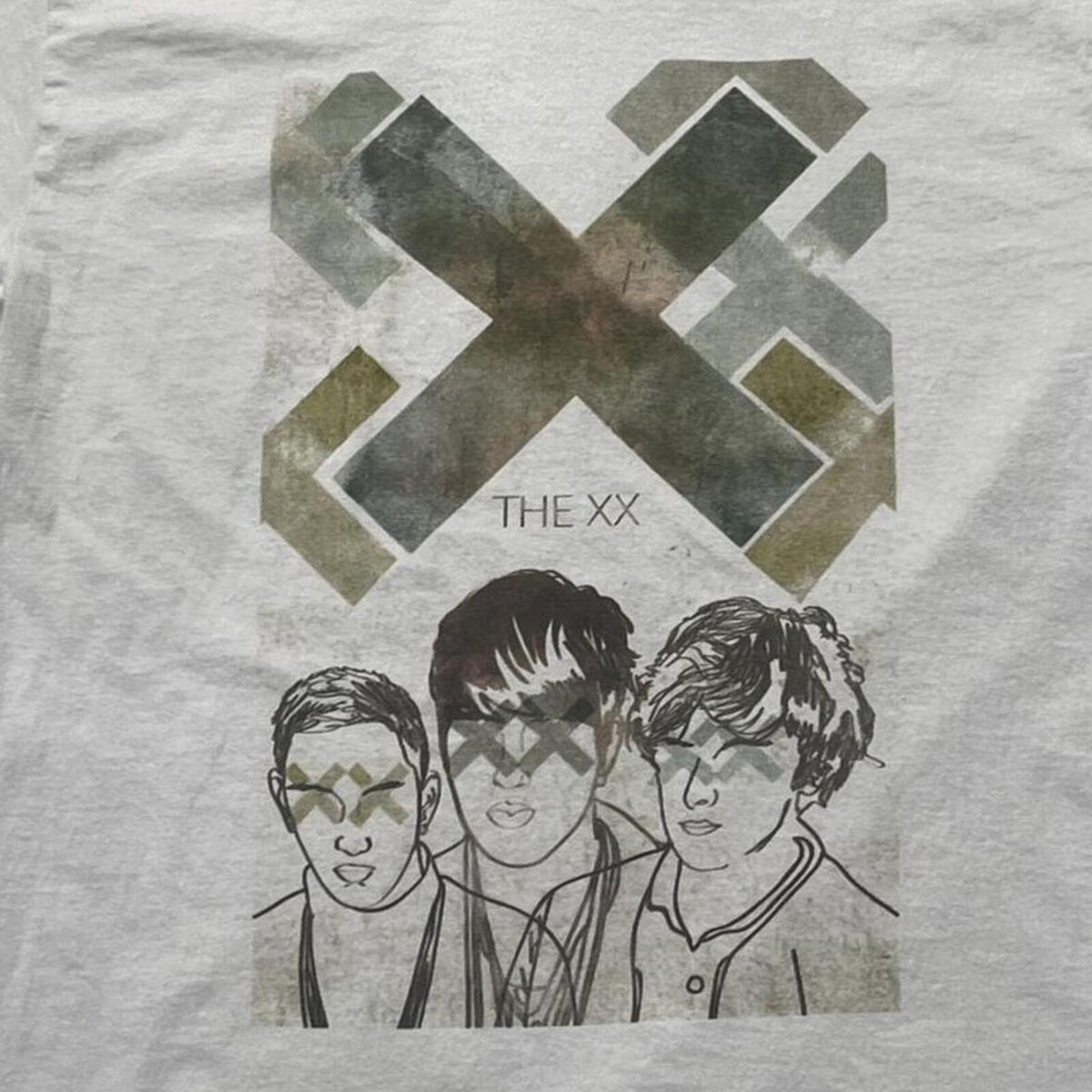 The XX Preowned Medium T-shirt