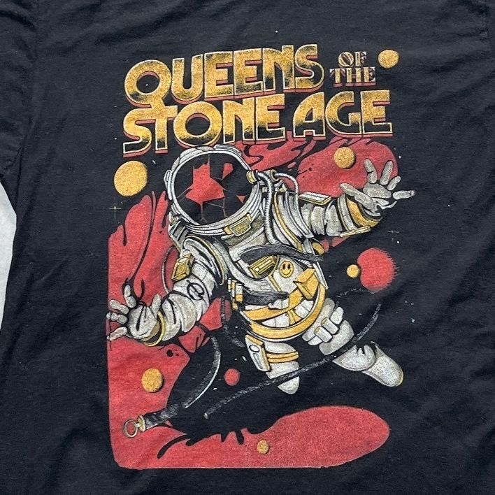Queens Of The Stone Age Preowned Large T-shirt