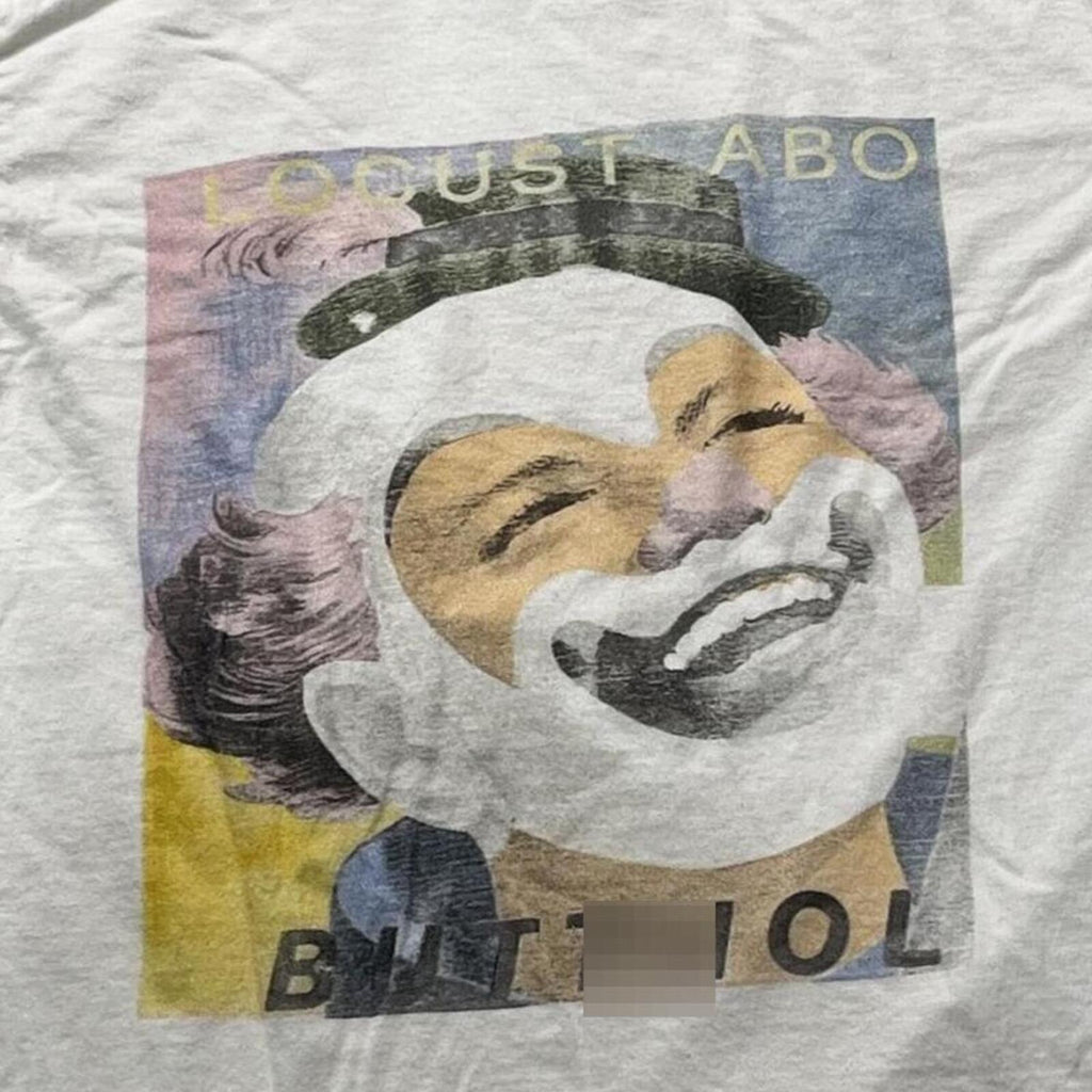 But**ole Surfers Preowned Large T-shirt