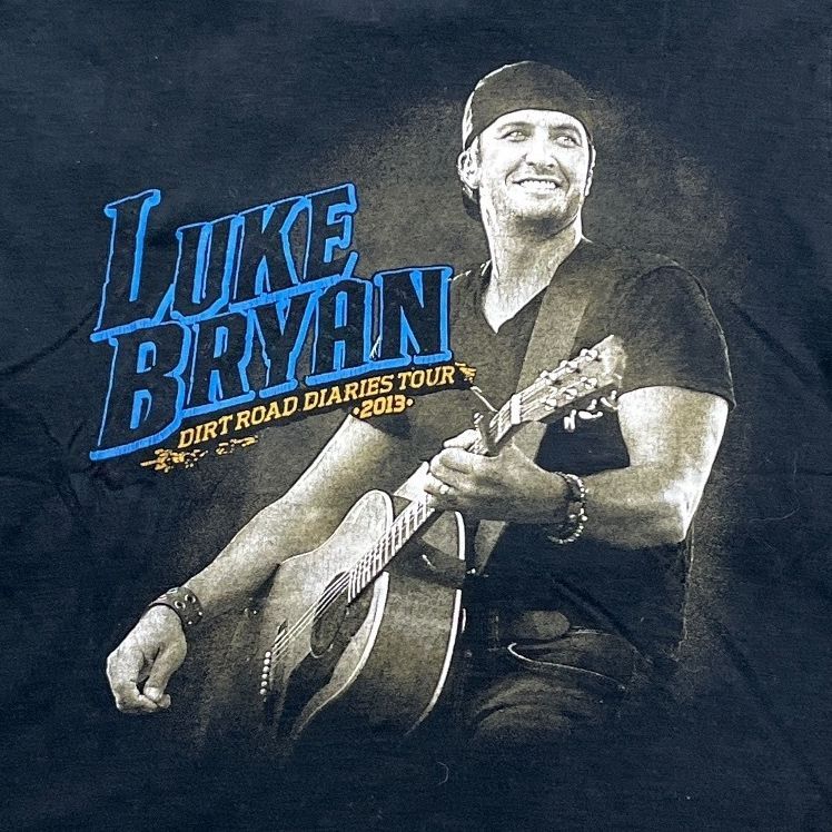 Luke Bryan Preowned Medium T-shirt