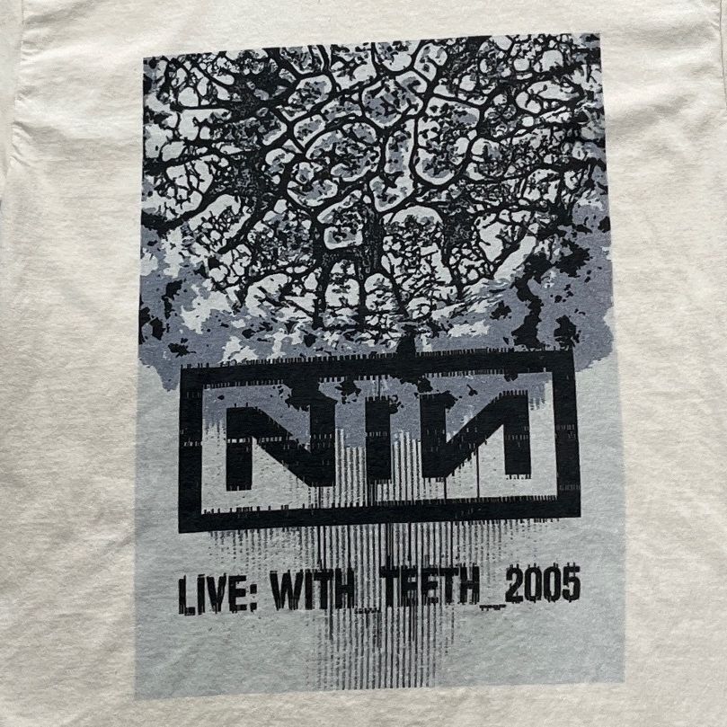 Nine Inch Nails Preowned Medium T-shirt