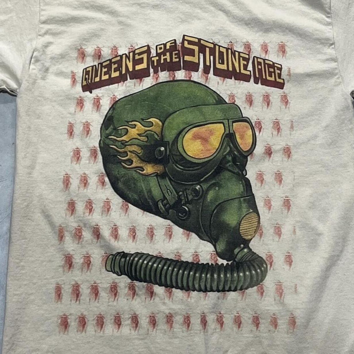 Queens Of The Stone Age Preowned Small T-shirt