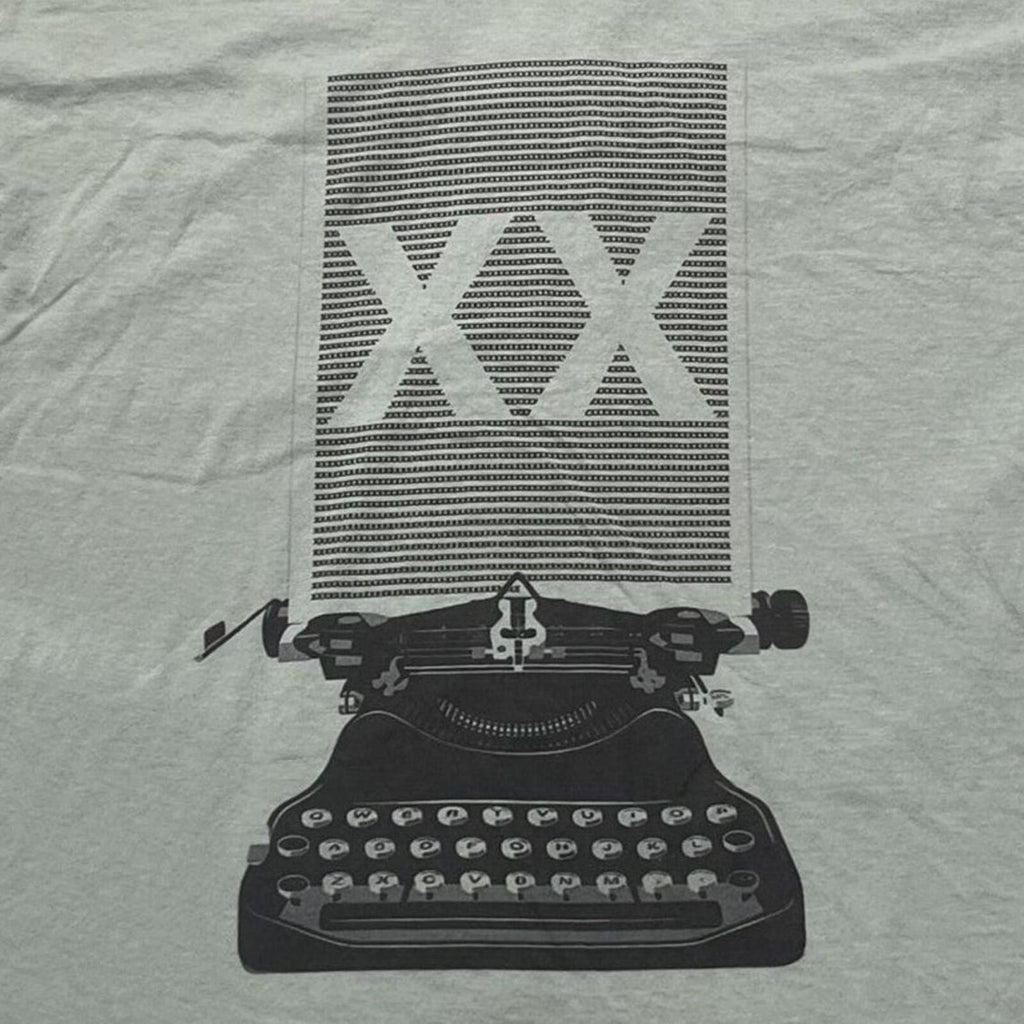 The XX Preowned XL T-shirt