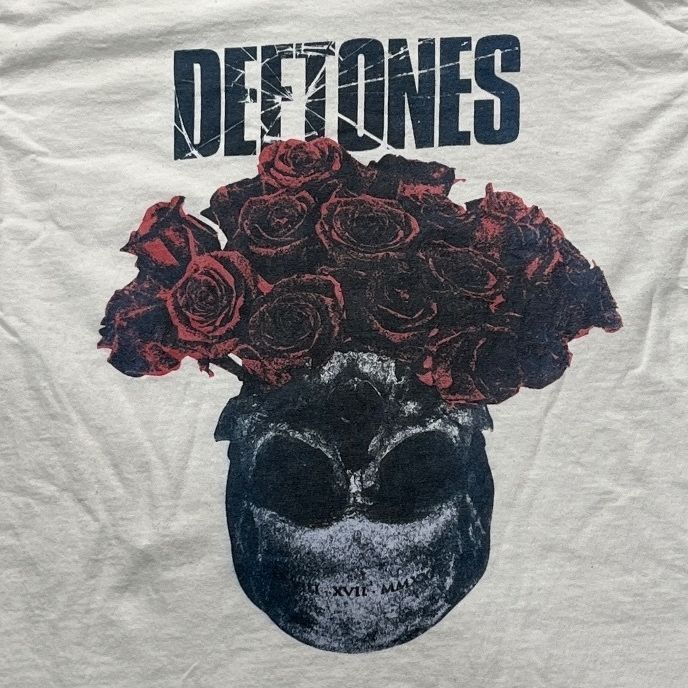 Deftones Preowned Large T-shirt