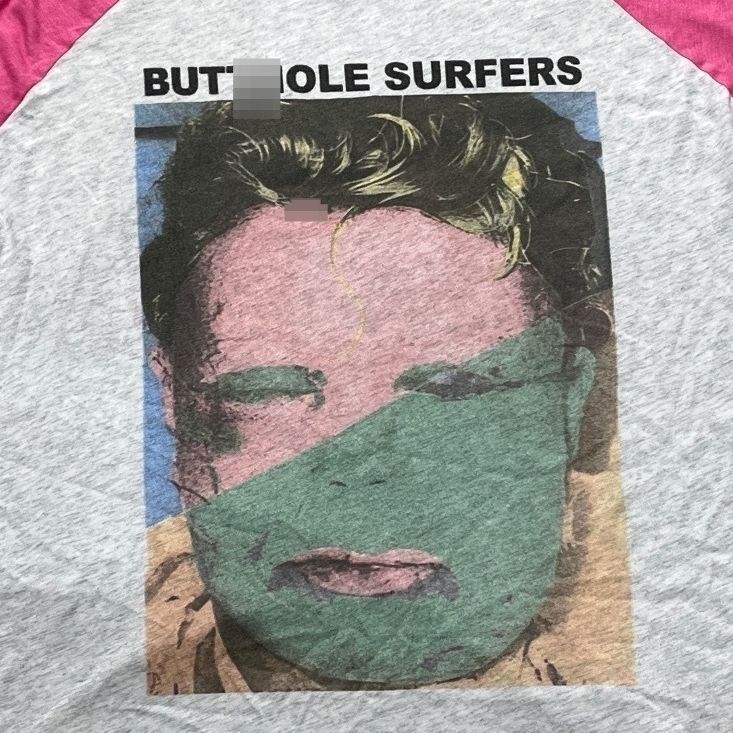 But**ole Surfers Preowned Large 3/4 Sleeve T-shirt