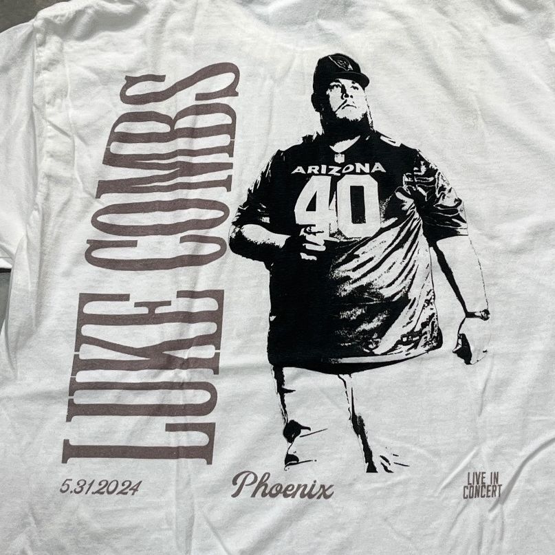 Luke Combs Preowned Large T-shirt
