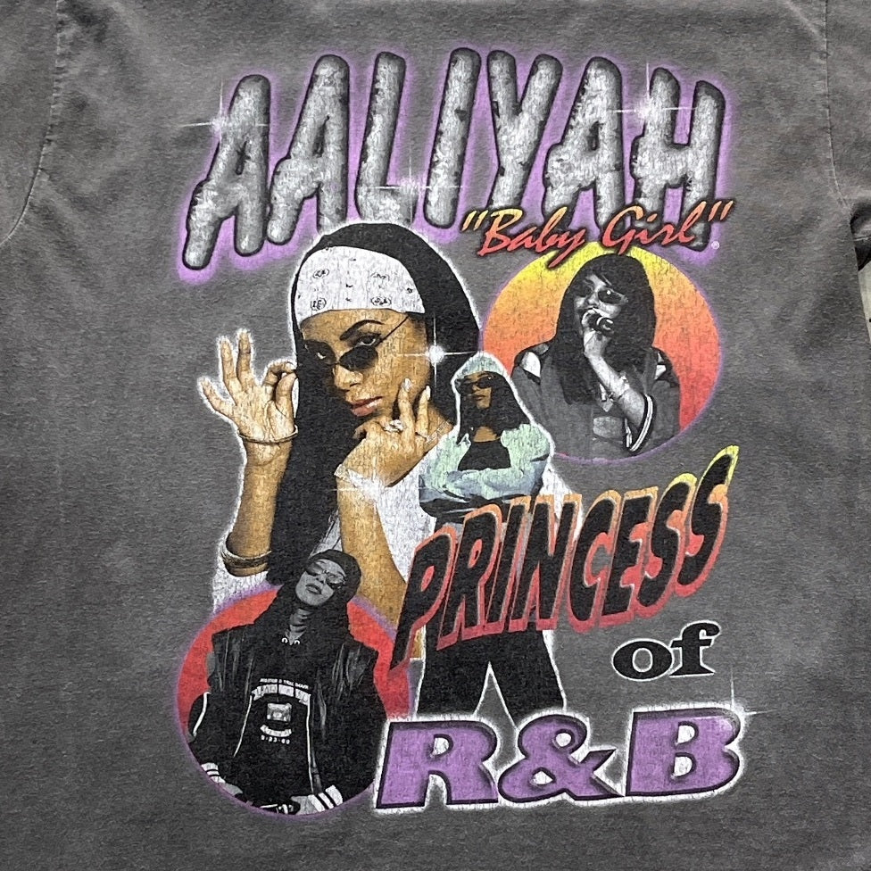 Aaliyah Preowned Large T-shirt