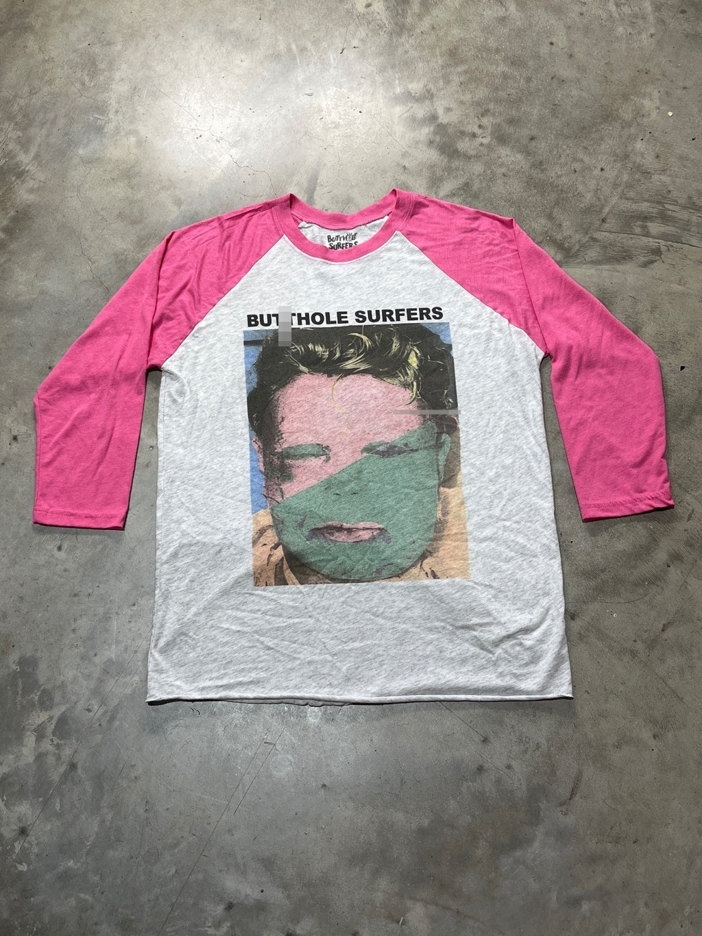 But**ole Surfers Preowned Large 3/4 Sleeve T-shirt