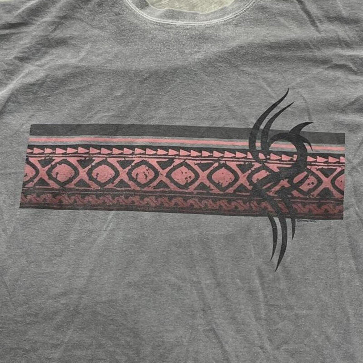 Hawaiian Preowned XL Long Sleeve T-Shirt
