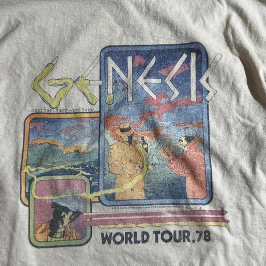 Genesis preowned Medium Band T-shirt