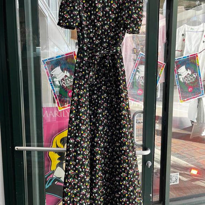 Vintage floral quilted preowned dress