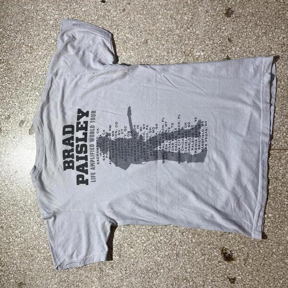 Brad Paisley Medium Graphic Preowned T-shirt