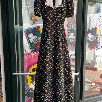 Vintage floral quilted preowned dress