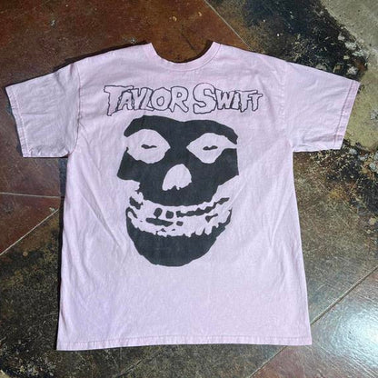 Taylor Swift Preowned Large T-shirt