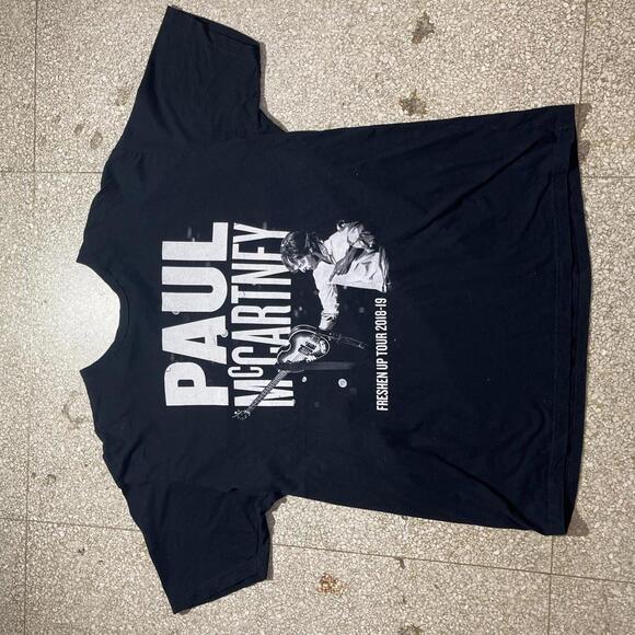 Paul McCartney PreOwned 2XL Band tshirt