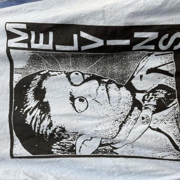 Melvin’s Preowned Large T-shirt