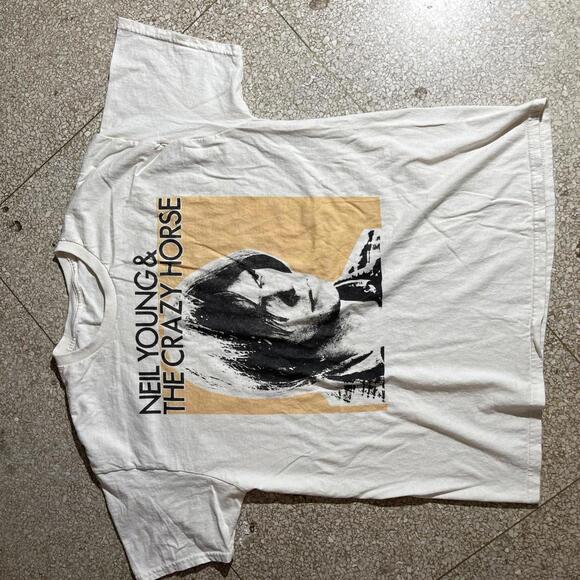 Neil Young Preowned XLarge T-shirt