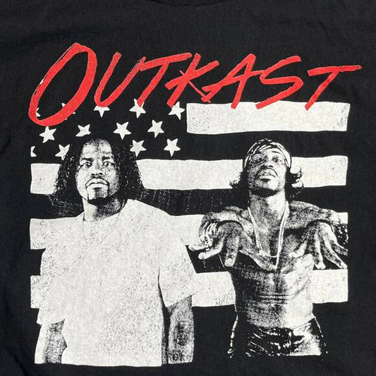 OutKast Preowned Large Band T-shirt