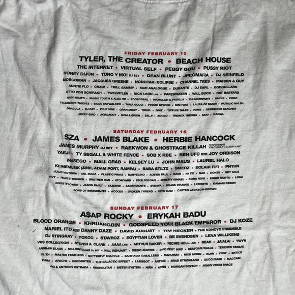 III Points Preowned Large Band T-shirt