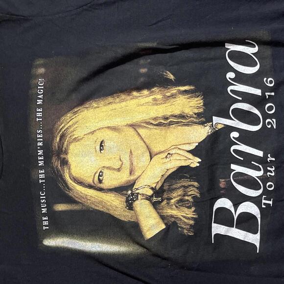 Barbara Streisand Preowned Large T-shirt