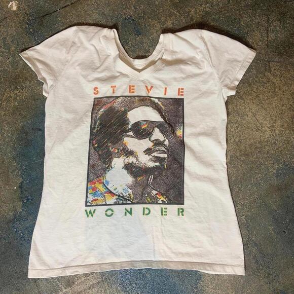 Stevie Wonder PreOwned Small White Shirt