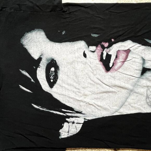 Angelina Jolie Rare Vintage Preowned Large Band T-shirt