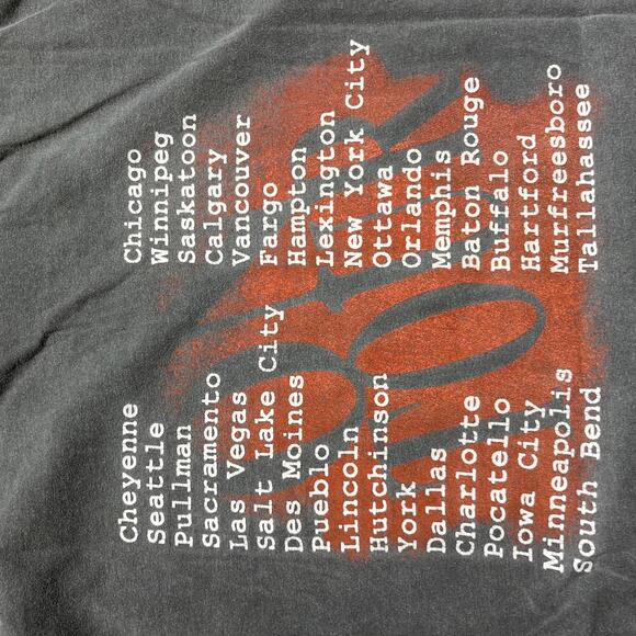 Garth Brooks preowned 3XLarge Band T-shirt