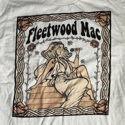 Fleetwood Mac Preowned Large Band T-shirt