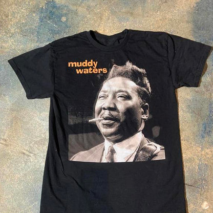 Muddy Waters preowned women’s Medium T-shirt