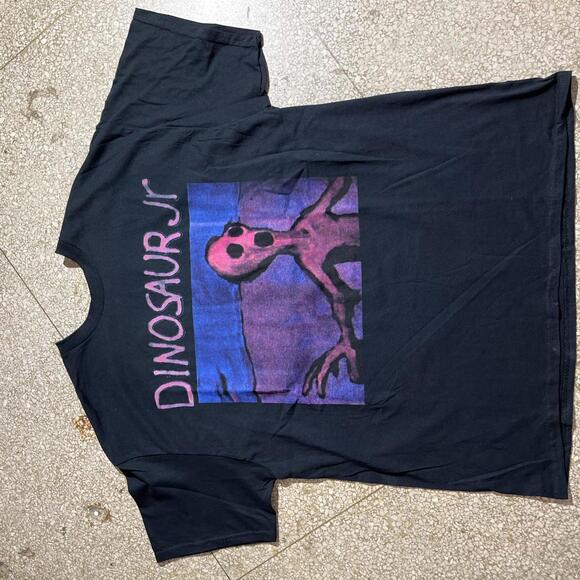 Dinosaur Jr PreOwned XL band tshirt