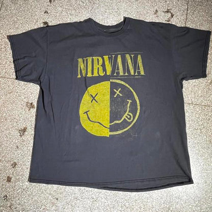 Nirvana Preowned Large Band T-shirt
