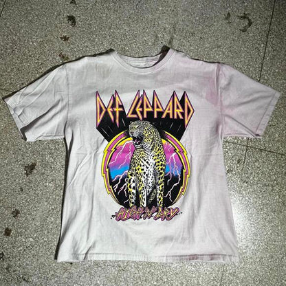 Def Leppard Preowned Large Band T-shirt