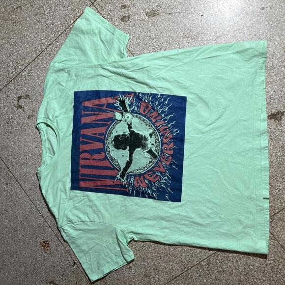 Nirvana PreOwned 2XL band tshirt