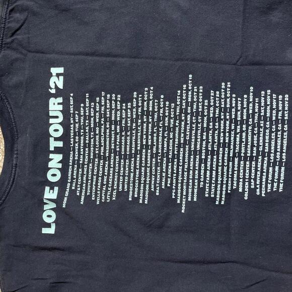 Harry Styles Preowned Large T-shirt