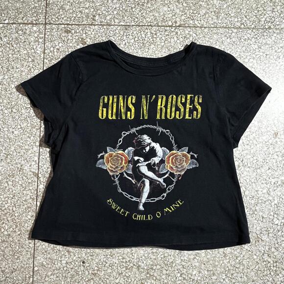 Guns N Roses PreOwned Small Band TShirt