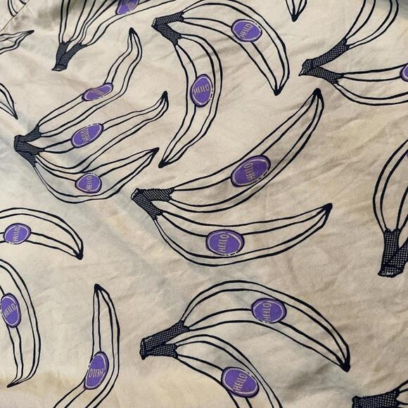 Hello banana button down PreOwned small Band shirt