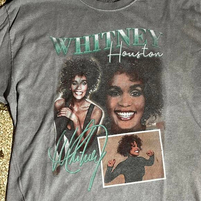 Whitney Houston  Preowned Large Band T-shirt