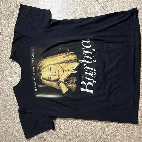 Barbara Streisand Preowned Large T-shirt