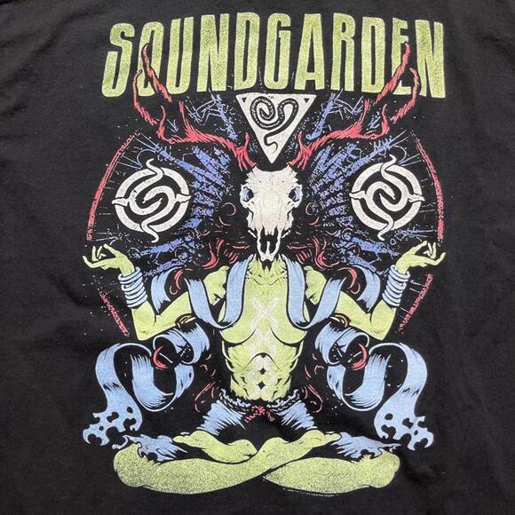 Sound Garden Preowned Large T-shirt