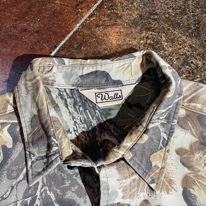 Camo Button down shirt preowned XLarge