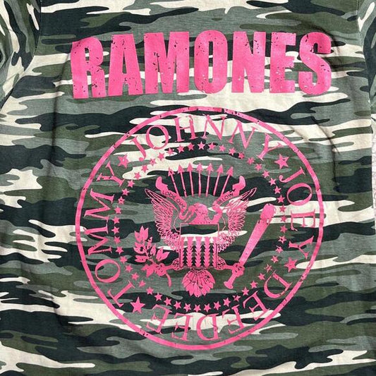 Ramones Small PreOwned Graphic T-Shirt