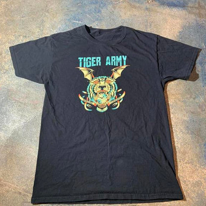 Tiger army preowned Medium T-shirt