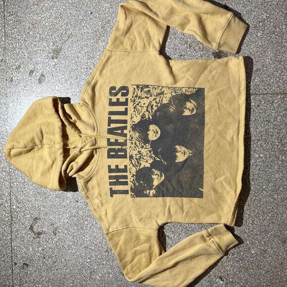 Beatles PreOwned small Band Hoodie